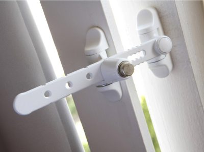 Come scegliere un apriporta per la vostra porta o finestra: i nostri preziosi consigli!