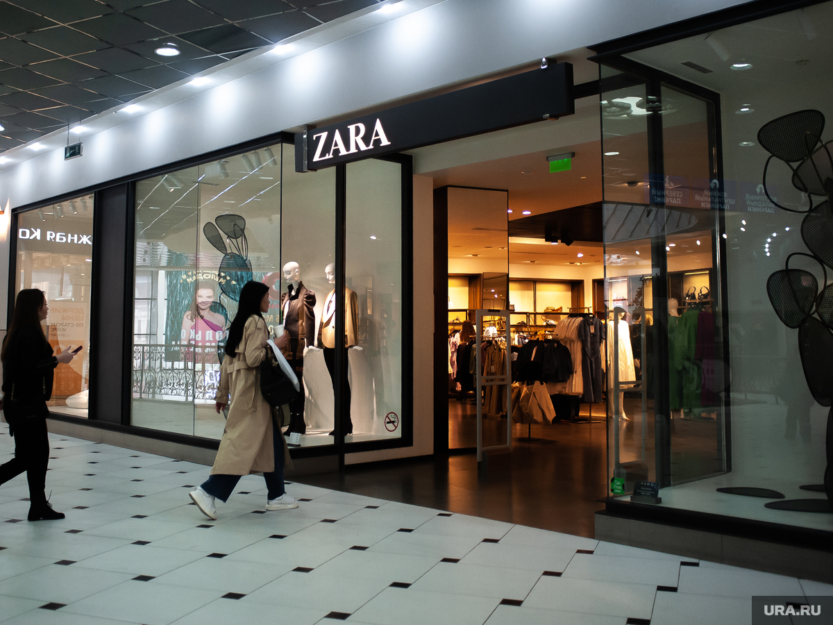 Date un'occhiata a questi tacchi borchiati di Zara: un prezzo eccezionale per l'eleganza!