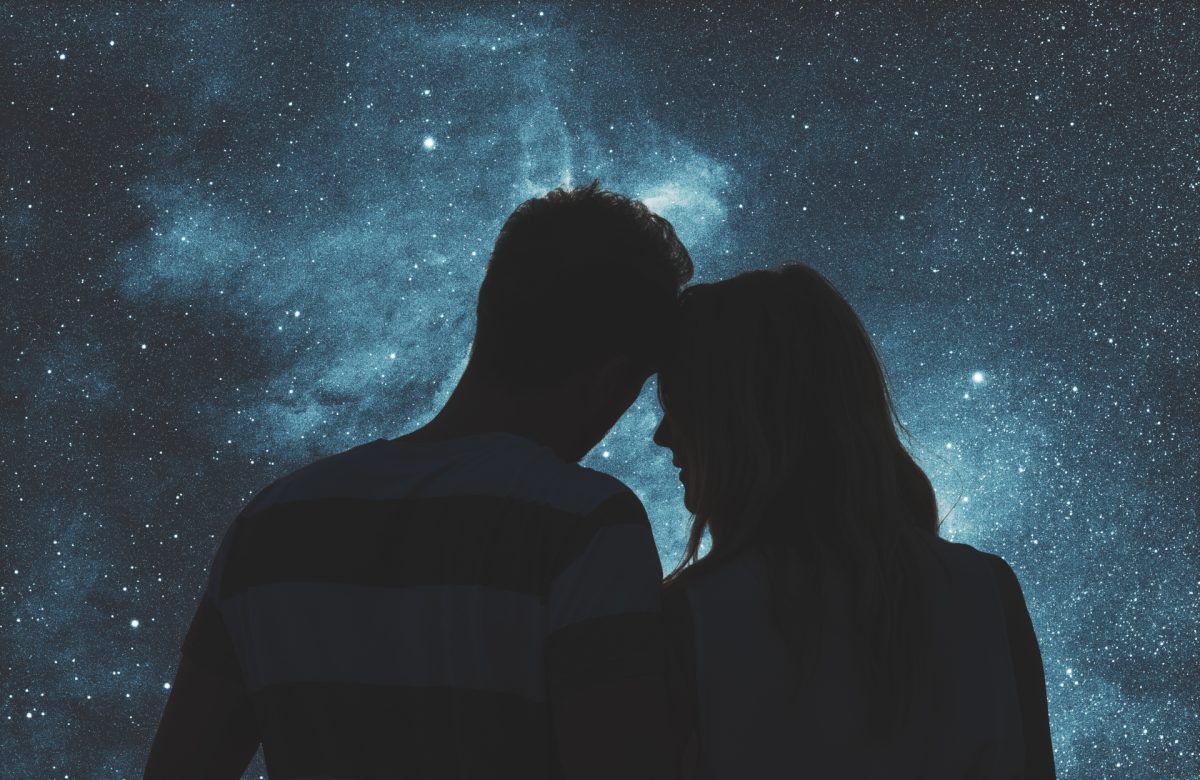Scopri i 3 appuntamenti che rivitalizzeranno la tua vita sentimentale quest'autunno: Astro ti fa scoprire!.