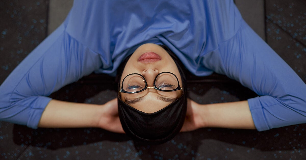 Scoprite la magia della meditazione body scan: imparate ad essere più consapevoli delle vostre esperienze sensoriali!