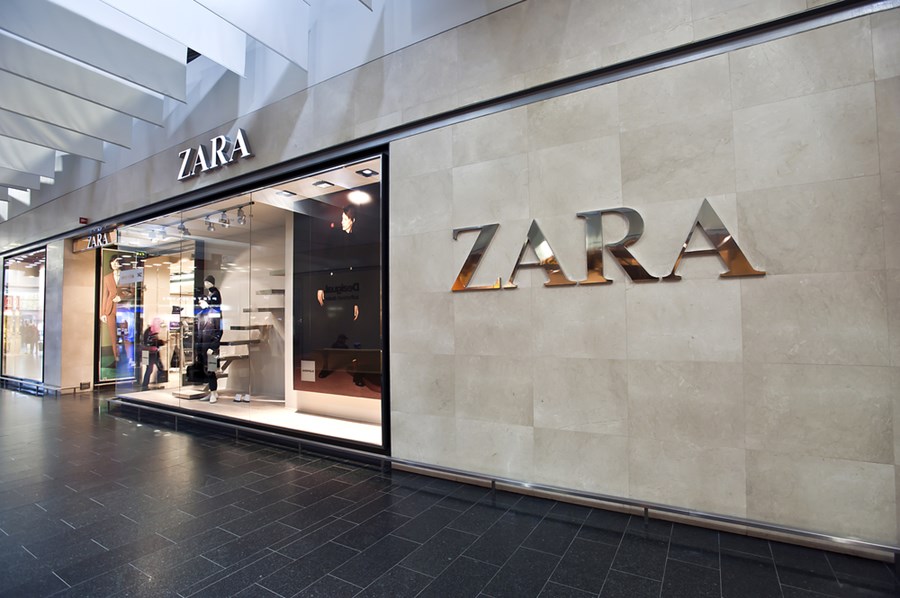 Scoprite l'ultima collezione Zara 2023: le bellissime gonne in velluto a coste a prezzi bassi!