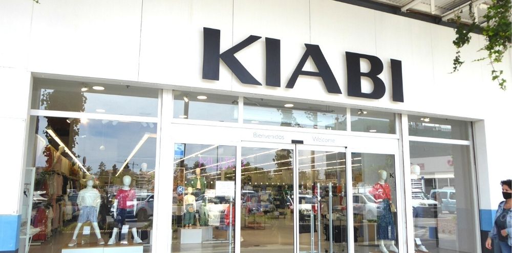 Scoprite un look sportivo ed elegante a prezzo eccezionale: i pantaloni sportivi Kiabi!