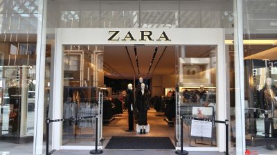 Sfoggia uno stile moderno: scopri i maglioni con collo avvolgente di Zara per il 2023 e risparmia!