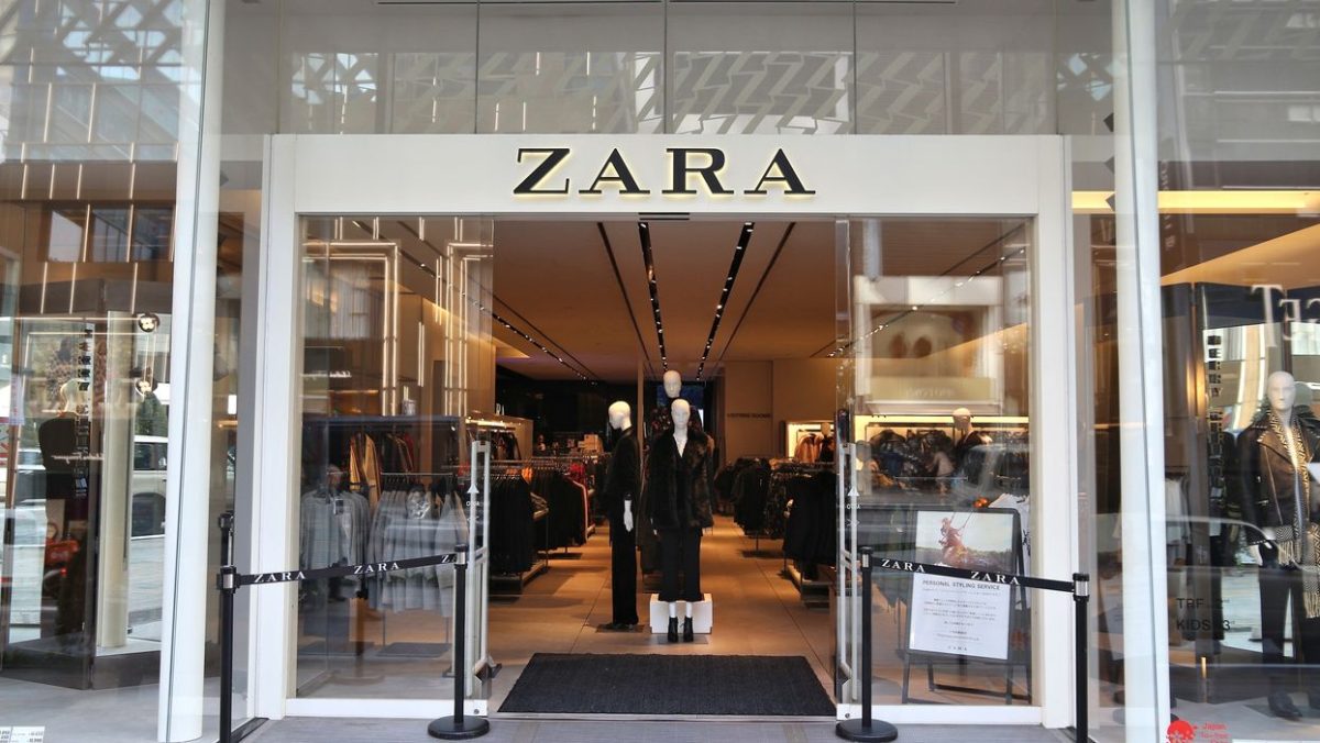 Sfoggia uno stile moderno: scopri i maglioni con collo avvolgente di Zara per il 2023 e risparmia!